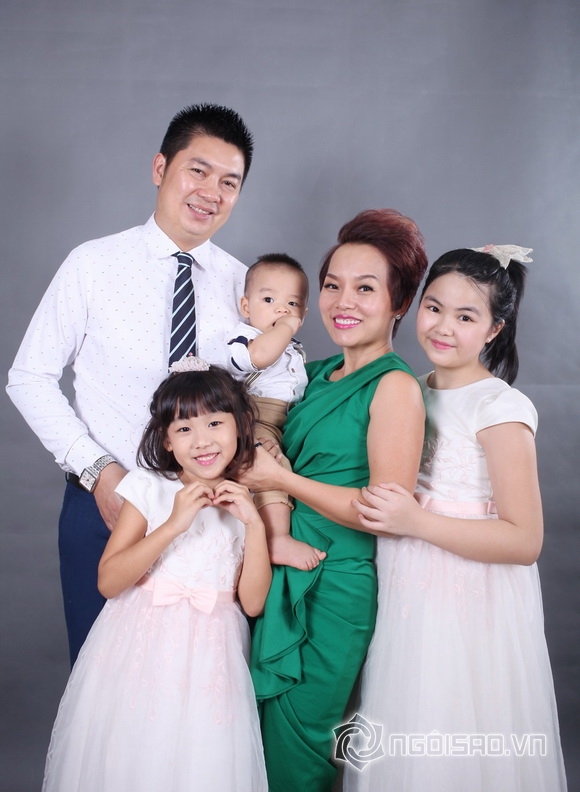 Ca sĩ thái thùy linh,thái thùy linh rạng rỡ,gia đình thái thùy linh