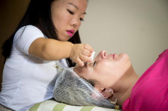 đời sống trẻ,cặp đôi nhỏ nhất thế giới,chuyện tình cặp đôi nhỏ nhất thế giới