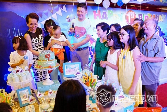 Thái Thùy Linh, con trai Thái Thùy Linh, ca sĩ Thái Thùy Linh, sinh nhật con trai Thái Thùy Linh, con trai Thái Thùy Linh 1 tuổi, sao việt 