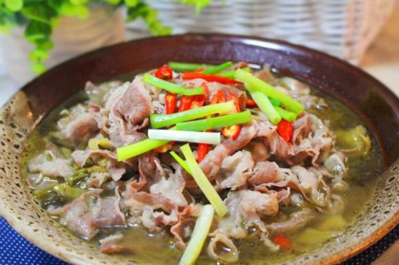 canh chua thịt bò, cách nấu canh chua thịt bò, món ăn ngày hè, thực đơn cho gia đình, món canh ngày hè, món canh chua, cách làm món ngon từ thịt bò, cách nấu ăn 