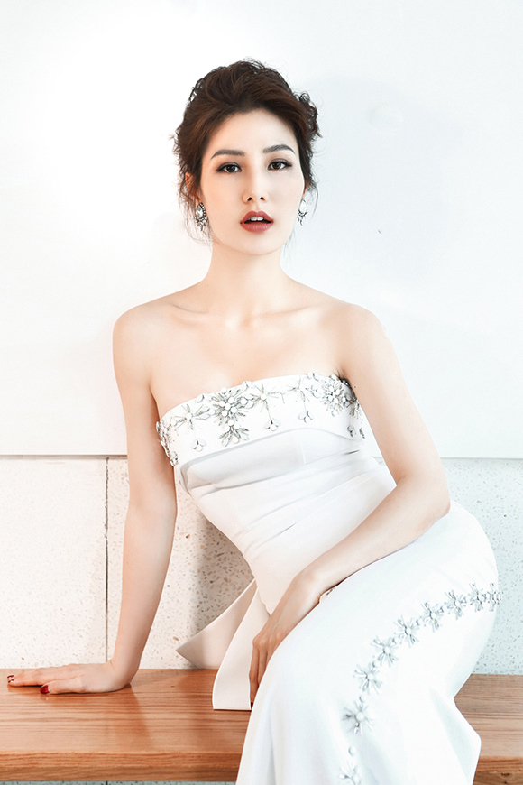 sao Việt, Diễm My 9x, Diễm My 9x thay đổi hình ảnh, Diễm My 9x bị khán giả giả quay lưng