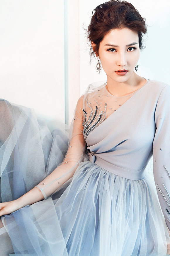 sao Việt, Diễm My 9x, Diễm My 9x thay đổi hình ảnh, Diễm My 9x bị khán giả giả quay lưng