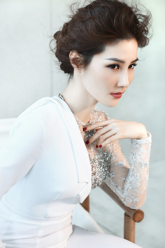 sao Việt, Diễm My 9x, Diễm My 9x thay đổi hình ảnh, Diễm My 9x bị khán giả giả quay lưng