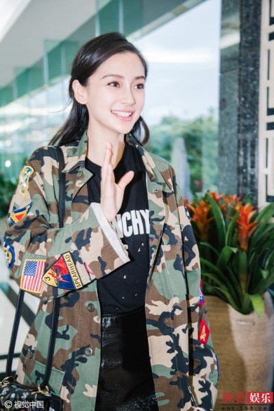 Angela Baby, thời trang Angela Baby, thời trang sân bay, sao Hoa ngữ