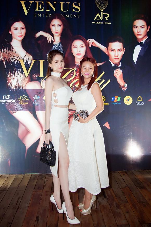 Vivian Văn, Hoa hậu Vivian Văn, Sao Việt