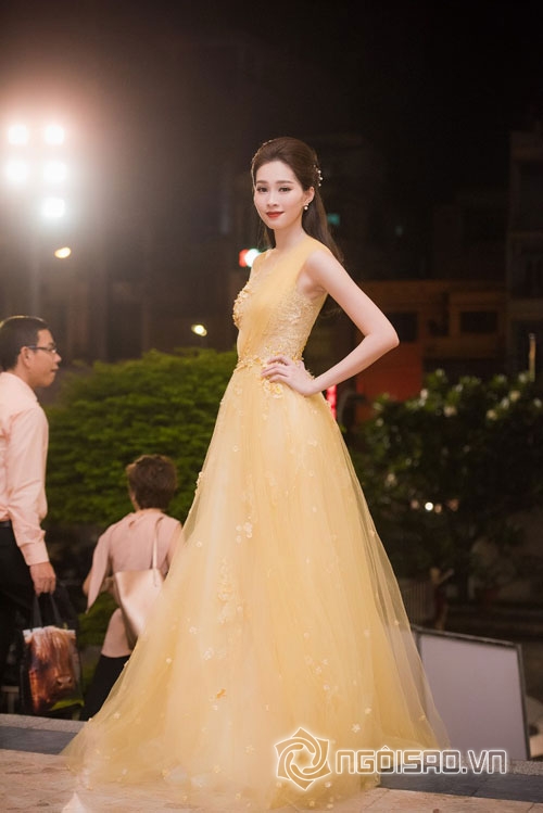 sao Việt,nữ hoàng thảm đỏ,sao Việt mặc đẹp,nữ hoàng thảm đỏ sao Việt