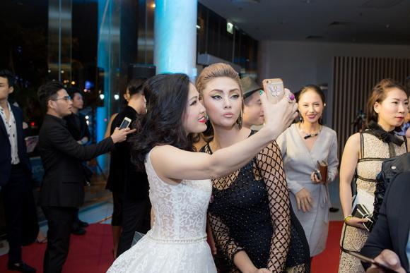 vo-hoang-yen-196-3-ngoisao 11 Võ Hoàng Yến, Siêu mẫu Hoàng Yến, Sao Việt