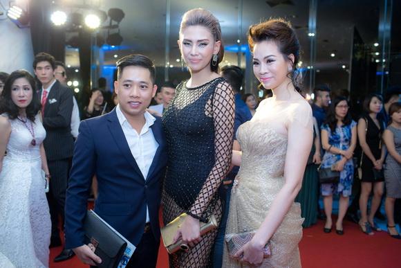 vo-hoang-yen-196-9-ngoisao 5 Võ Hoàng Yến, Siêu mẫu Hoàng Yến, Sao Việt