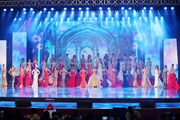 Đặng gia Bena, Á khôi hoa khôi doanh nhân, Duyên Dáng Doanh Nhân Việt 2016