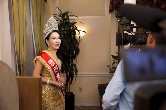 Hoa hậu Phu nhân người Việt thế giới 2016, Hoa hậu Phụ nữ người Việt Quốc tế 2016, Minh Chánh, Sao Việt