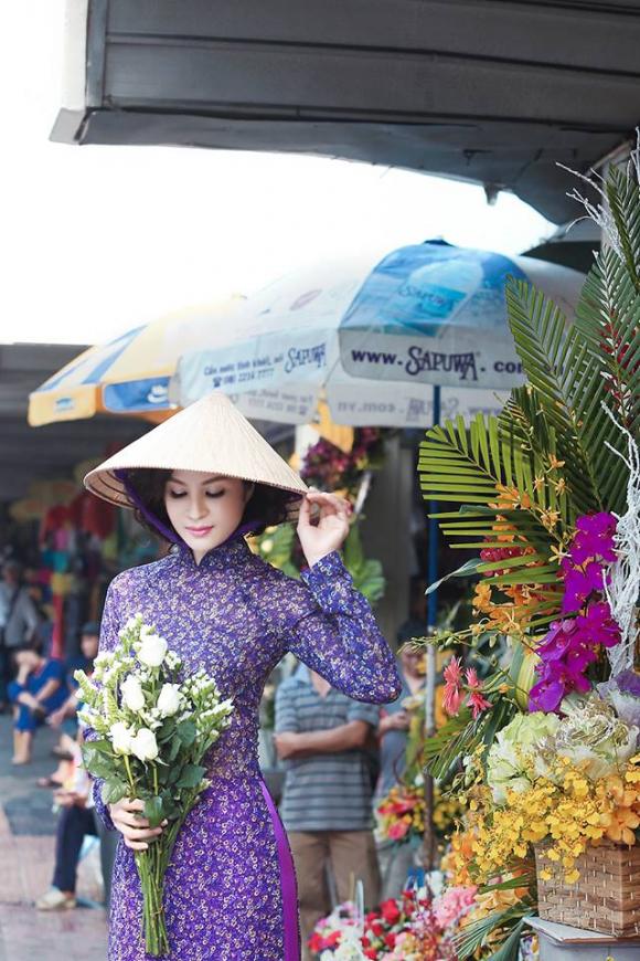 MC Thanh Mai, MC Thanh Mai áo dài, diễn viên Thanh Mai, sao Việt