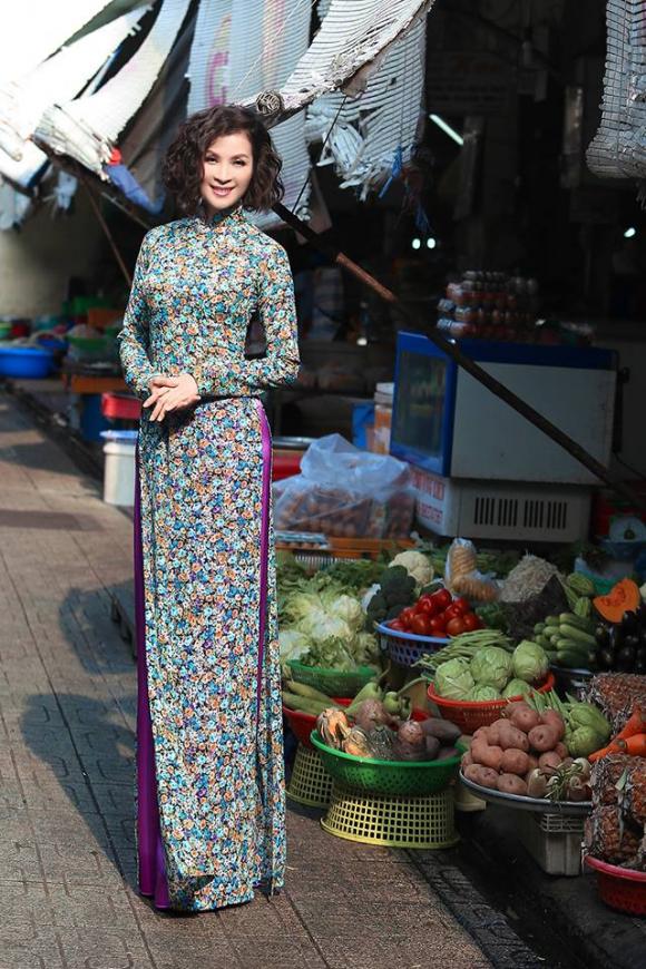 MC Thanh Mai, MC Thanh Mai áo dài, diễn viên Thanh Mai, sao Việt