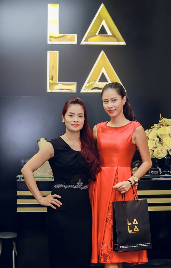135846691202436266467478247383602708364166o-1resize-ngoisao 2 Á khôi Áo dài Yến Nhi,NTK Lan Anh, Á khôi Áo dài Việt Nam 2016