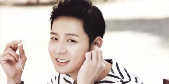 sao Hàn,Yoochun,Yoochun bị tố xâm hại tình dục,sao Kpop