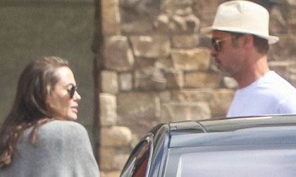 Angelina Jolie và Brad Pitt,Angelina Jolie và Brad Pitt tình cảm,sao Hollywood