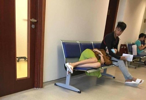 Mạc Hồng Quân, Mạc Hồng Quân  đưa Kỳ Hân đi khám thai, Mạc Hồng Quân và Kỳ Hân, Kỳ Hân mang thai, sao việt 