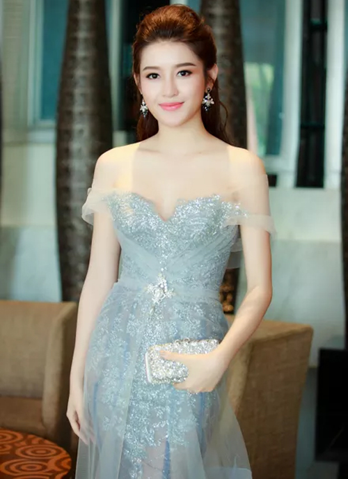 Á hậu Huyền My, Hoa hậu Việt Nam, Thí sinh hoa hậu Việt Nam, Sao Việt