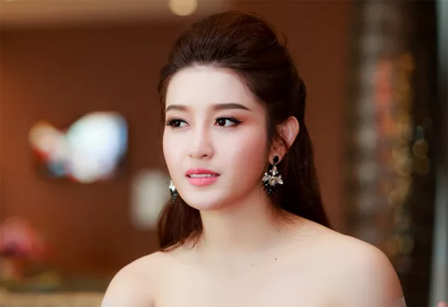 Á hậu Huyền My, Hoa hậu Việt Nam, Thí sinh hoa hậu Việt Nam, Sao Việt