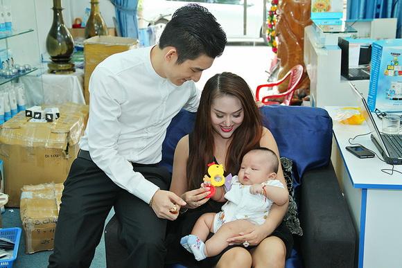 Phi Thanh Vân, Con trai Phi Thanh Vân, Bé Tấn Đức, Sao Việt