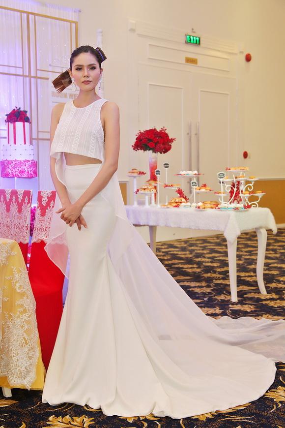 Á hậu Kim nguyên, Kim Nguyên, Sao Việt