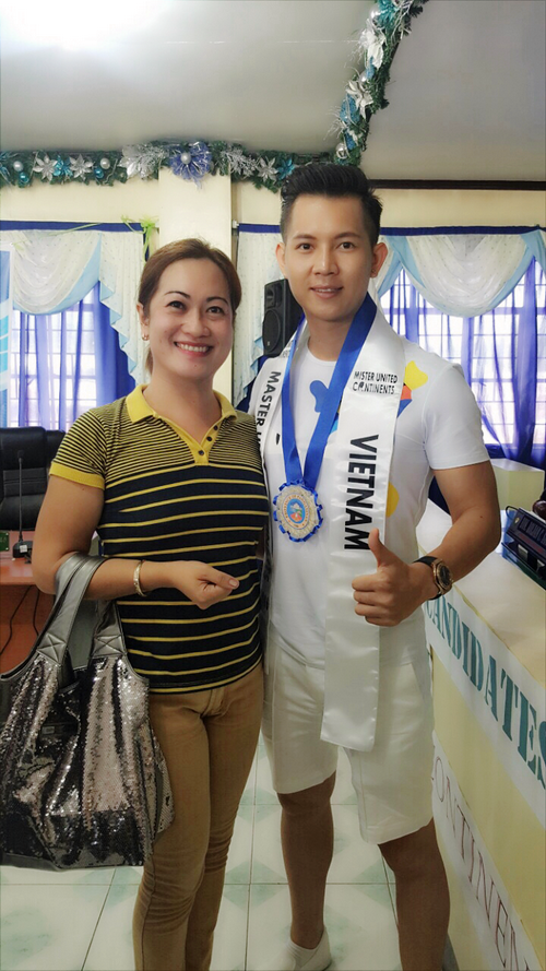 Nguyễn Hải Quân, Người mẫu Nguyễn Hải Quân, Sao Việt, Bầu Hòa