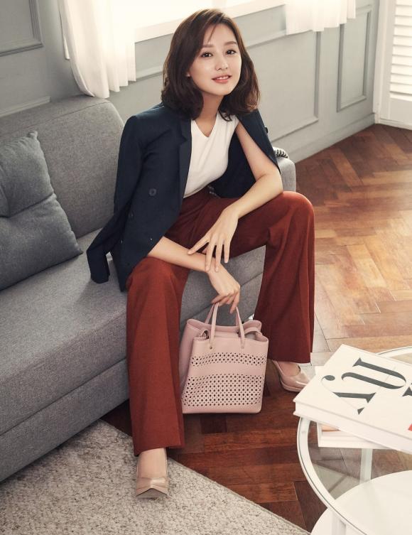 sao Hàn,mỹ nhân Hậu duệ Mặt trời,Kim Ji Won,Kim Ji Won đẹp duyên dáng