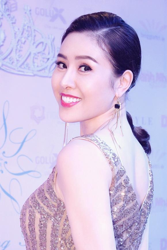 Rosie Le, Người đẹp tỏa sáng, Sao Việt