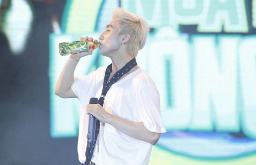 petro-ngoisao-ngoisao 0 Trà xanh Không độ, Tân Hiệp Phát, Giải nhiệt mùa hè, Sơn Tùng M-TP,EGCG