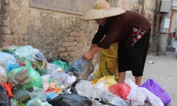 Mẹ vợ tương lai nhặt ve chai ở bãi rác, Tình yêu, Tâm sự, Bạn gái vô tâm