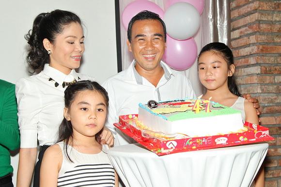 Đạo diễn Quyền Lộc, Quyền Lộc, Em trai Quyền Linh, Sao Việt