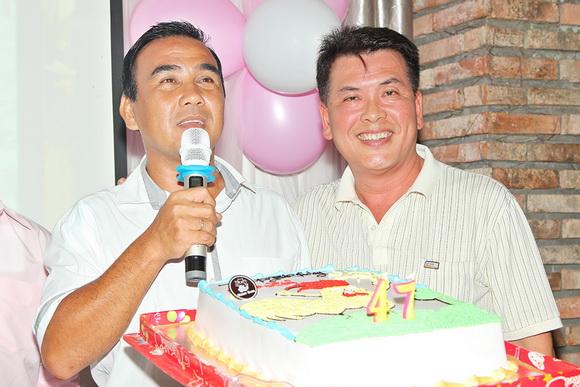 Đạo diễn Quyền Lộc, Quyền Lộc, Em trai Quyền Linh, Sao Việt