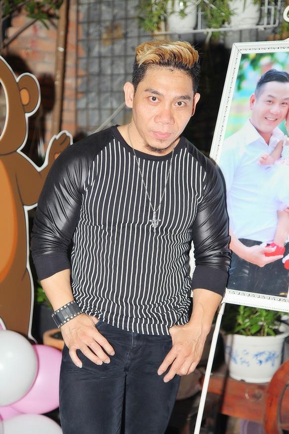 Đạo diễn Quyền Lộc, Quyền Lộc, Em trai Quyền Linh, Sao Việt