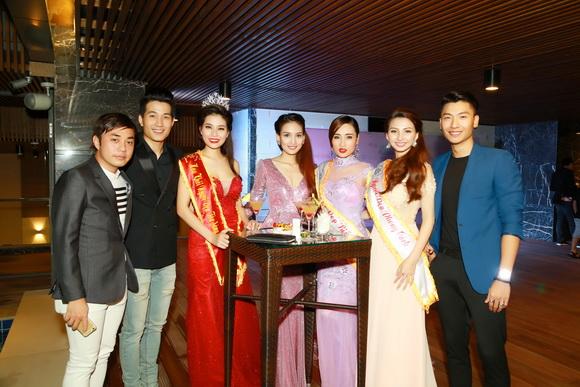 Hoa khôi Tỏa sáng, Hoa khôi Tỏa sáng 2016, Sao Việt, Phạm Thùy Dung