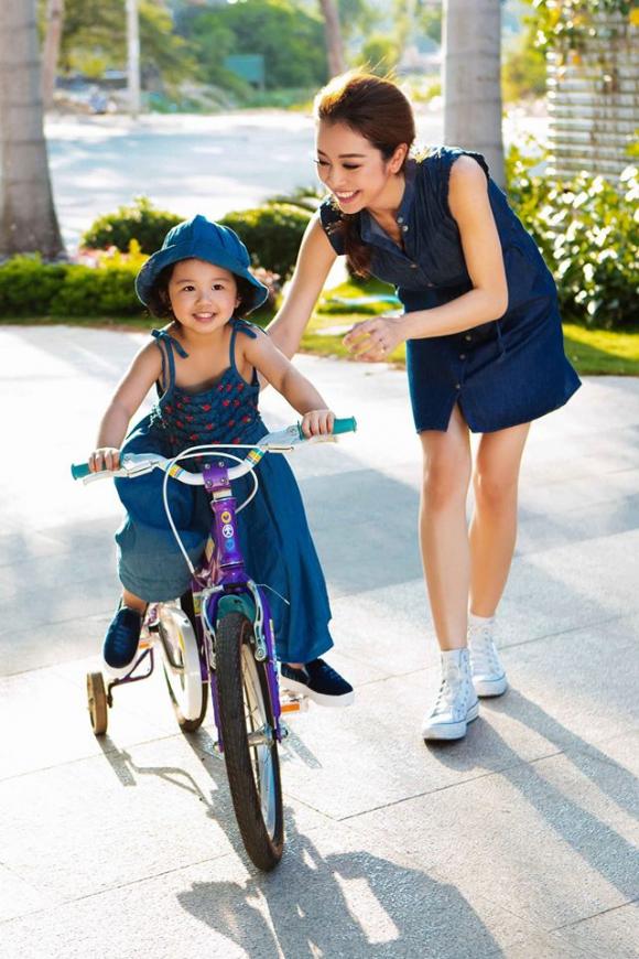 Jennifer Phạm, Jennifer Phạm và con gái, con Jennifer Phạm, sao Việt