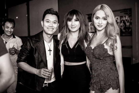 tan-hy-khanh-48-11-ngoisao 9 Tân Hy Khánh, Ca sĩ Tân Hy Khánh, Sao Việt