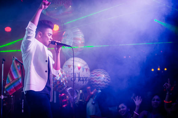 tan-hy-khanh-48-15-ngoisao 5 Tân Hy Khánh, Ca sĩ Tân Hy Khánh, Sao Việt