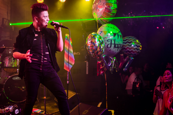 tan-hy-khanh-48-18-ngoisao 2 Tân Hy Khánh, Ca sĩ Tân Hy Khánh, Sao Việt