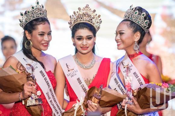 Hoa hậu Malaysia,tân Hoa hậu Malaysia 2016,nhan sắc gây tranh cãi của Hoa hậu Malaysia