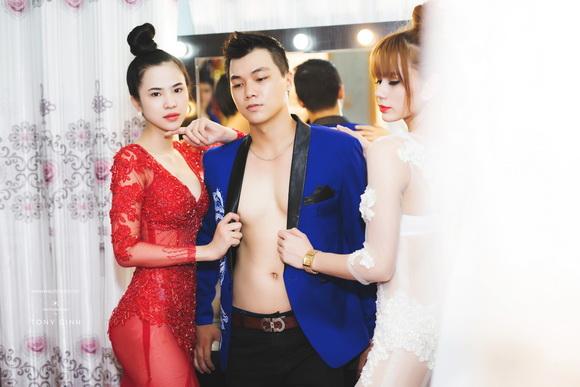 NTK Tommy Nguyễn, Hoa Hậu Qúy Bà Việt Nam Thế giới, Sao Việt