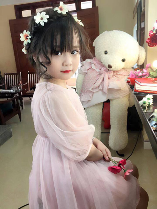 bé gái Tuyên Quang, bé gái Tuyên Quang xinh đẹp, bé gái Tuyên Quang như thiên thần, em bé đang yêu, thiên thần nhí, giới trẻ 