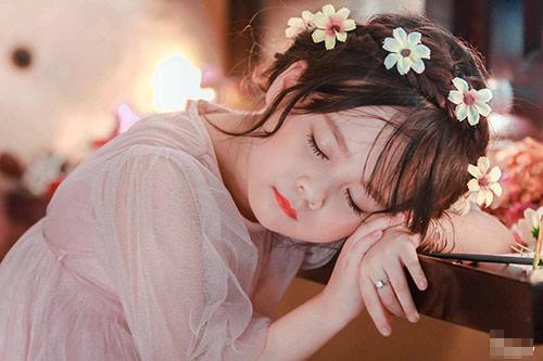 bé gái Tuyên Quang, bé gái Tuyên Quang xinh đẹp, bé gái Tuyên Quang như thiên thần, em bé đang yêu, thiên thần nhí, giới trẻ 