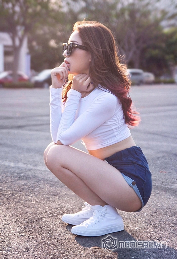 Diễn viên Minh Khuê trẻ trung như sao Hàn với thời trang Street Style 0 Diễn viên Minh Khuê, Minh Khuê, Sao Việt