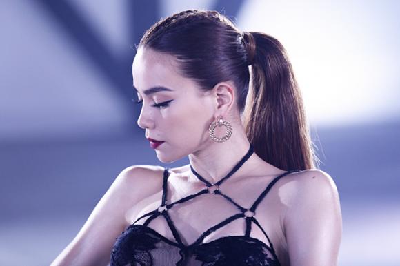hồ ngọc hà, nữ ca sĩ hồ ngọc hà, team hồ ngọc hà, sao việt