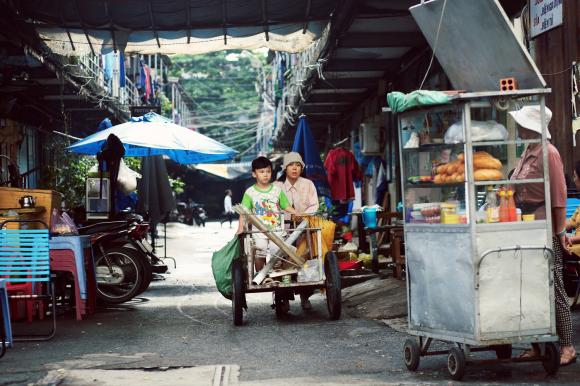 việt hương, nữ diễn viên việt hương, sao Việt