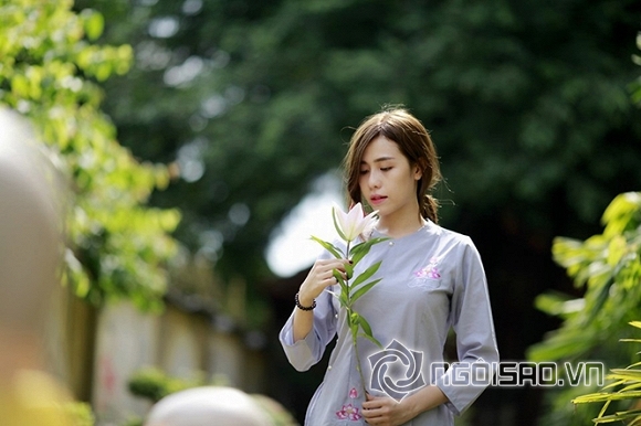 Á khôi Phan Quỳnh Ngân đi chùa cầu an nhân dịp Lễ Vu lan 6 Á khôi Phan Quỳnh Ngân, Ca sĩ Phan Quỳnh Ngân, Phan Quỳnh Ngân, Á khôi Phan Quỳnh Ngân đi chùa cầu an