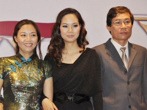 Mẹ hoa hậu Việt, Mẹ Á hậu Việt, Hoa hậu Việt, Sao Việt, Phạm Hương, Hoa hậu Thu Ngân
