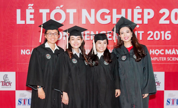 Trương Mi Ngọc, Diễn viên Trương Mi Ngọc, Sao việt