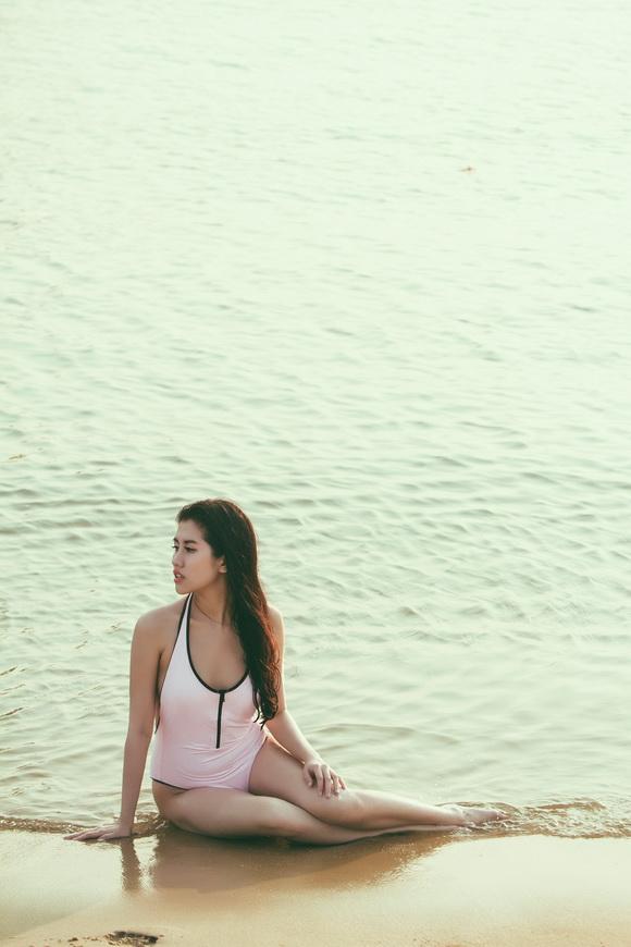 Emily Hồng Nhung, Hoa khôi Emily Hồng Nhung, Sao Việt