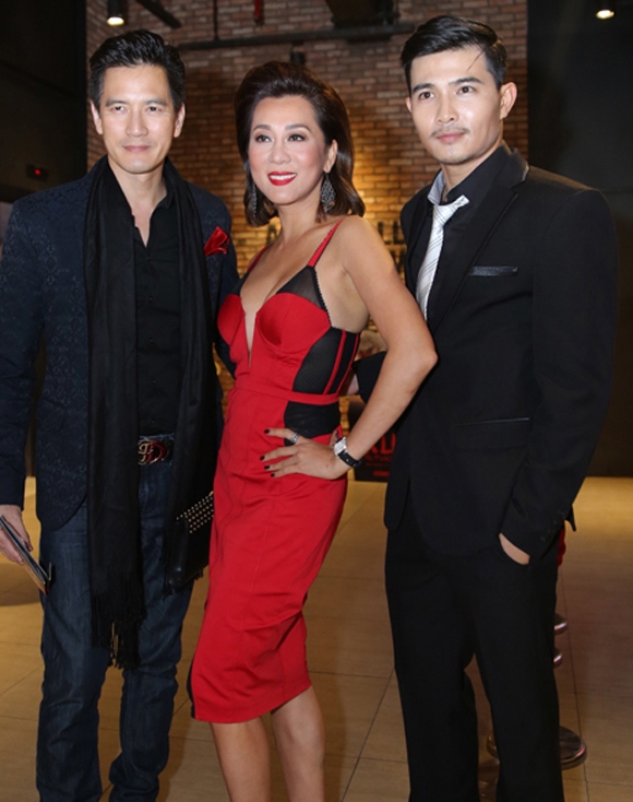 hoan-viet-phuong-318-8-ngoisao 4 Đoàn Việt Phương, Ca sĩ Đoàn Việt Phương, MC Kỳ Duyên, Sao Việt