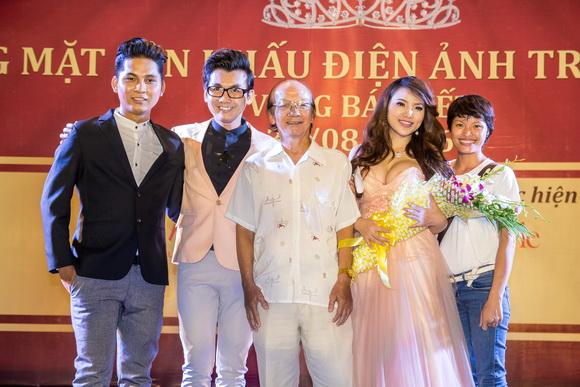 Ký Quốc Đạt, Á vương Ký Quốc Đạt, Sao Việt